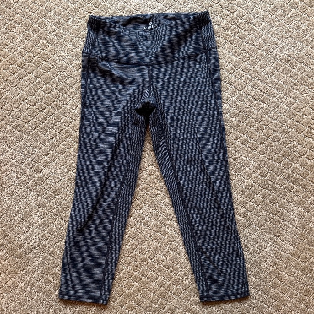 Athleta Charcoal GreyBlack Cropped Leggings